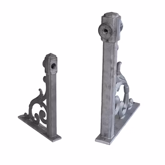 OEM Sand Casting Arms Arm Decorative Street Lamp Post Classic Garden Light Pole